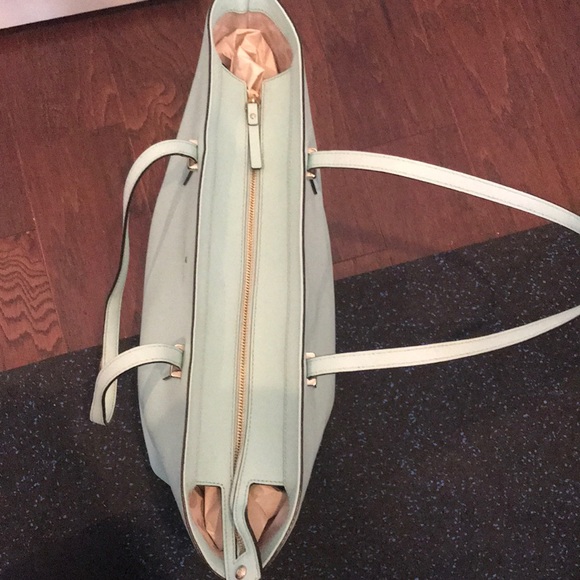 Kate Spade Cedar Street Large Harmony Tote - Picture 5 of 7